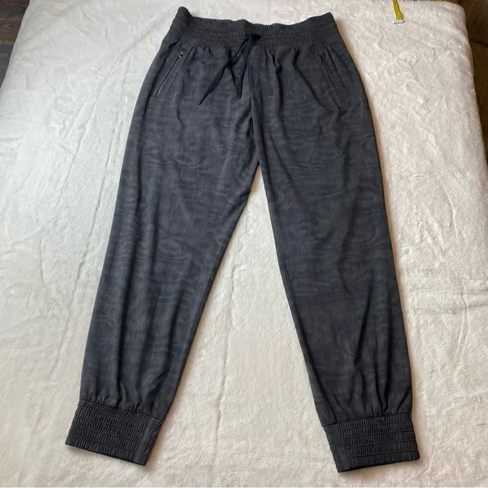 Athleta Camden Printed Jogger Size 8